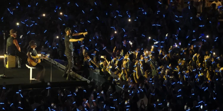 Enrique Iglesias regresa por todo lo alto para revolucionar el Granca Live Fest