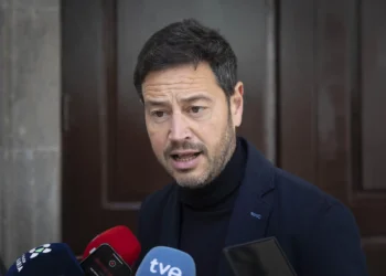 PP: el Gobierno central es el único que puede trasladar a los menores y no quiere hacerlo