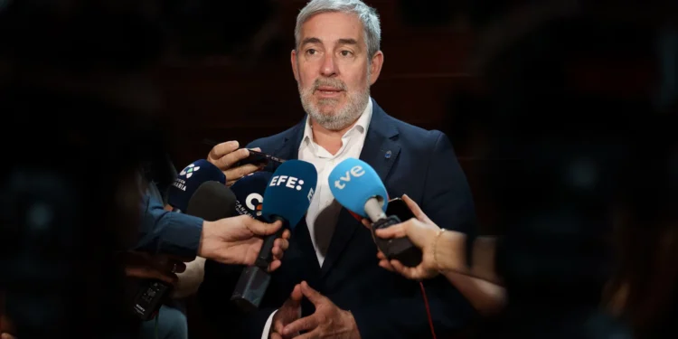 Clavijo pide elecciones si Sánchez no conserva sus apoyos: «El pueblo no se equivoca»