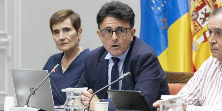 El presidente del TSJC reclama al Parlamento «hechos concretos» y no palabras formales