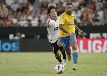 Jonathan Viera regresa a la UD Las Palmas con contrato por una temporada