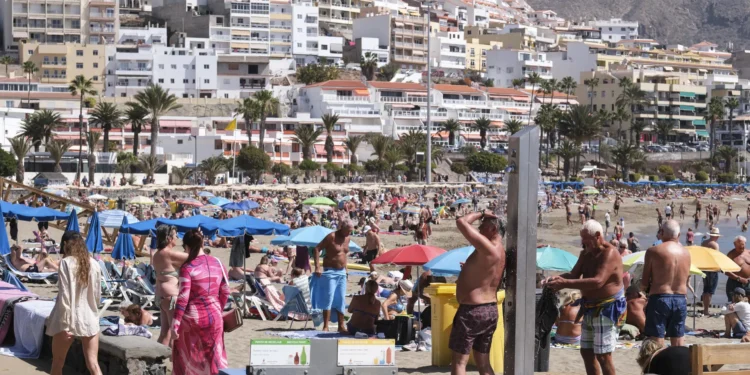Canarias terminó el segundo trimestre con 4.600 parados menos que en 2024 (-4,6 %)