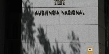 El juez interroga a los dos jóvenes detenidos en Gran Canaria por filtrar datos de ministros