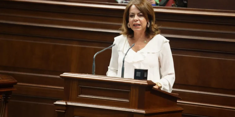El PSOE acusa a Domínguez de comprar el discurso de la patronal y de desaprovechar el ciclo expansivo