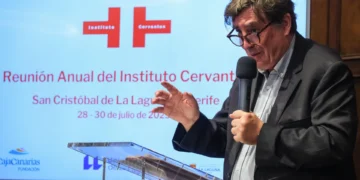 García Montero: Cuando se maltrata a un hispano en Estados Unidos, nos maltratan a todos