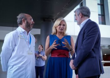 El Gobierno reforzará la sanidad pediátrica con la nueva torre del Hospital Materno-Infantil