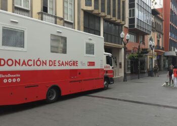 Hemodonación y Hemoterapia instala en la calle Triana de la capital grancanaria una unidad móvil para la donación