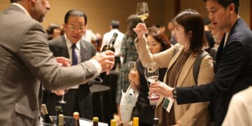 El Gobierno de Canarias y el sector vitivinícola apuestan por fortalecer las relaciones comerciales con Japón
