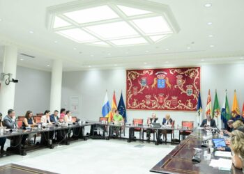 Igualdad destina 7,5 millones de euros para favorecer la conciliación de las familias con menores