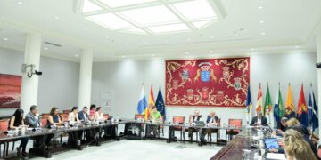 Igualdad destina 7,5 millones de euros para favorecer la conciliación de las familias con menores