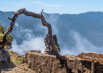 «Senderos del tiempo», el nuevo pódcast que recorre los caminos históricos de Canarias