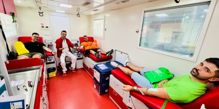 Hemodonación y Hemoterapia refuerza la donación de sangre en verano con unidades móviles y puntos fijos en todas la