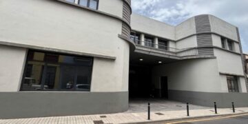 Edificio antiguas cocheras Marqués de Celada