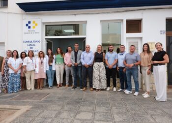 El director del SCS visita el nuevo Consultorio Local de El Cotillo, en funcionamiento desde mañana martes