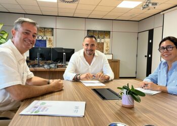 El director del SCS se reúne con los colegios de farmacéuticos de ambas provincias