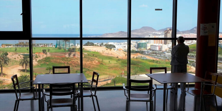 El Doctor Negrín se mantiene con un notable alto en la Encuesta de Satisfacción al Alta Hospitalaria del año 2024