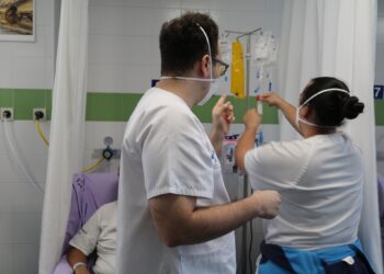Los pacientes del SCS puntúan con un notable alto la atención recibida en los hospitales públicos de Canarias