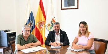 Reunión con Director Gral. de Pesca sobre Cofradía Castillo del Romeral (1)