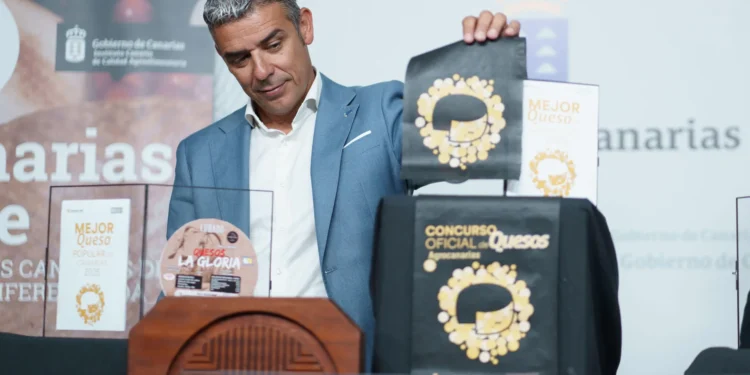 El queso Minero, con cobertura de ceniza, mejor queso de Canarias en 2025