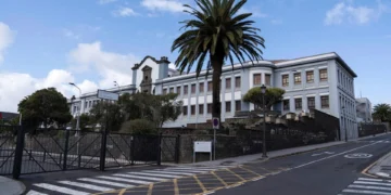 La ULL baja un escalafón en la lista Shanghái, en la que entra la ULPGC