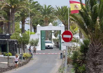 El Gobierno canario pide tratar asuntos de actualidad en un posible encuentro entre Sánchez y Clavijo