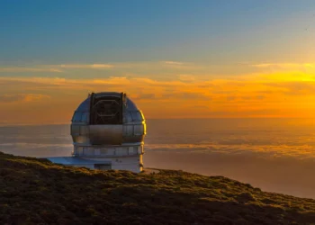 Clavijo garantiza al TMT su firme apoyo para situar el telescopio de 30 metros en La Palma