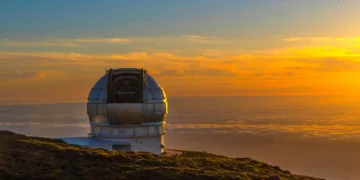 Clavijo garantiza al TMT su firme apoyo para situar el telescopio de 30 metros en La Palma