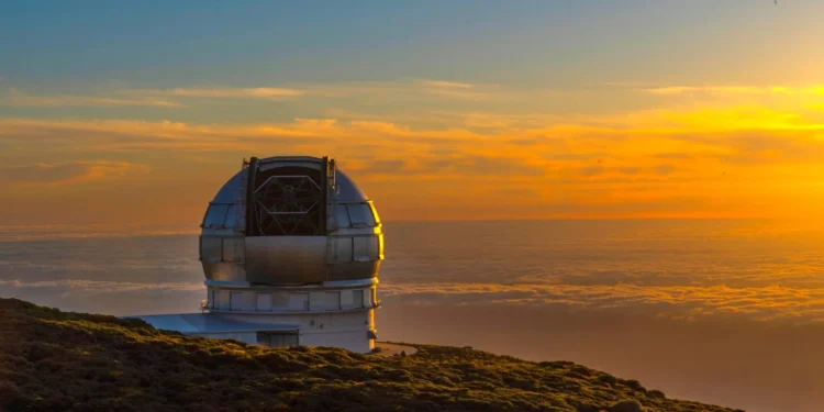 Clavijo garantiza al TMT su firme apoyo para situar el telescopio de 30 metros en La Palma
