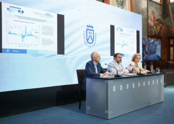 Sesé destaca el «potencial brutal» de Tenerife, aunque cree que funciona «por inercia»