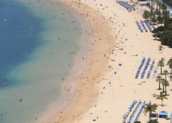 Alerta en Tenerife y Gran Canaria por temperaturas que pueden alcanzar los 39º