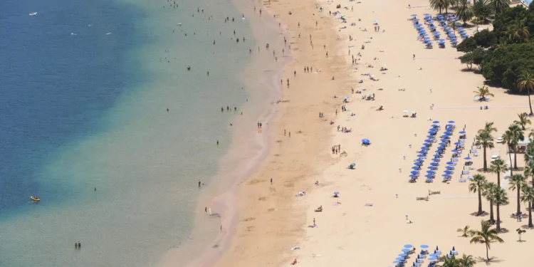 Alerta en Tenerife y Gran Canaria por temperaturas que pueden alcanzar los 39º