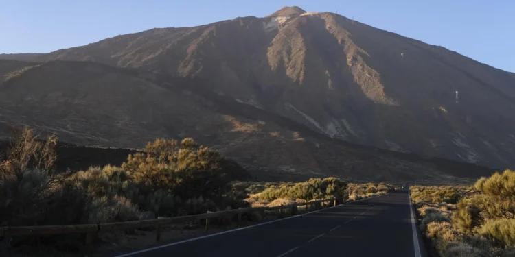 Registran un nuevo enjambre sísmico en el Teide con más de 90 terremotos de muy baja magnitud