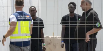 Los polizones del barco que llegó a Lanzarote pasarán a disposición judicial este lunes