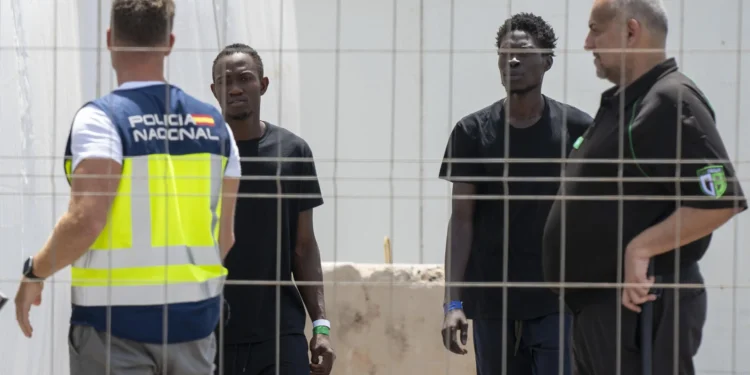 Los polizones del barco que llegó a Lanzarote pasarán a disposición judicial este lunes