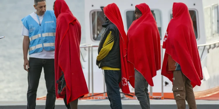 Canarias pide a la UE un despliegue significativo de Frontex con medios aéreos y marítimos