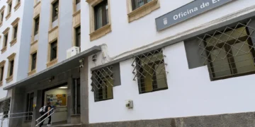 El paro sube en julio en Canarias en 384 personas pero ha caído en 12.400 en el último año