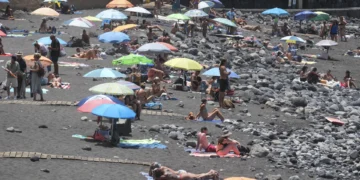 Canarias vivió su 15º mes de julio más cálido y el más húmedo desde 1961