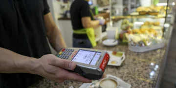 Los precios suben en Canarias en un mes un 0,1 por ciento con un aumento de la tasa interanual del 2,2%