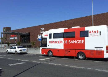 El SCS fomenta la donación de sangre este verano en el Centro Comercial Open Mall de Arrecife