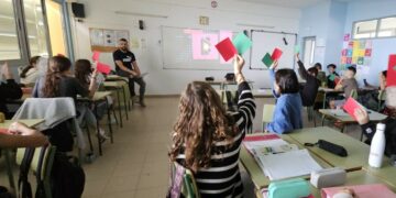 El Consejo General de Trabajo Social reconoce la labor del proyecto Por-No Hablar, financiado por Juventud