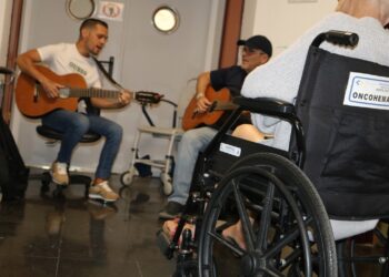 El Hospital Molina Orosa acoge conciertos para acompañar a pacientes y familias