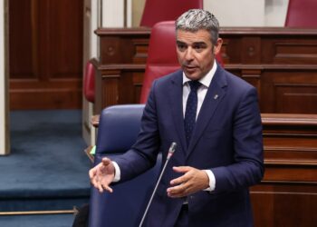 Quintero alerta de los recortes en las políticas europeas y exige mantener un trato diferenciado para Canarias