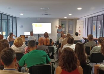 El Insular-Materno Infantil acoge un encuentro sobre el sarcoma para pacientes y acompañantes