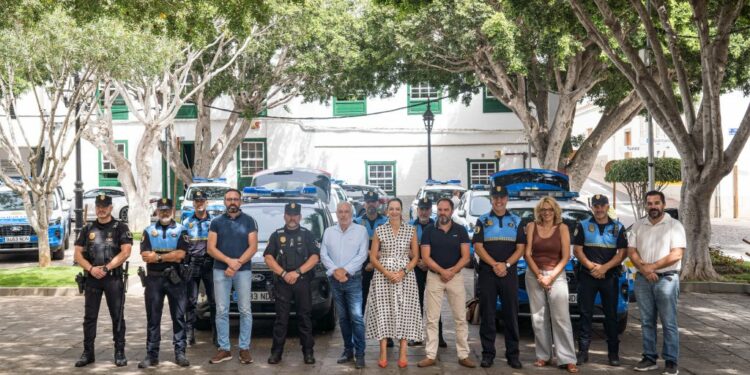 ARONA NUEVOS VEHÍCULOS POLICÍA LOCAL