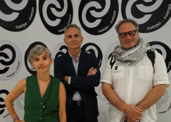 El presente como escenario: la performance toma La Regenta en la 7ª edición de ‘Cuerpo a Cuerpo’