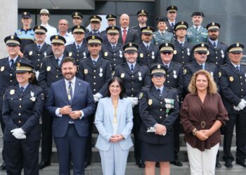 Darias destaca el papel de la Policía Local en un nuevo modelo de ciudad más próximo a la ciudadanía 3