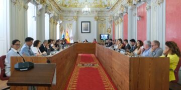 El Pleno del Ayuntamiento aprueba una declaración institucional con motivo del Día Internacional contra la Explotación Sexual y la Trata de Mujeres, Niñas y Niños