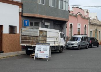 El punto de acopio transitorio de trastos, enseres y escombros recorre 21 de barrios en septiembre (Lomo Apolinario)