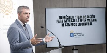 Manuel Domínguez: “Vamos a rediseñar el futuro del sector comercial en Canarias a través de la formación”
