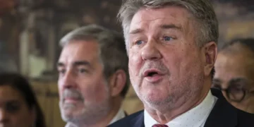 Eurodiputados buscan encontrar una mayor financiación para la inmigración en Canarias